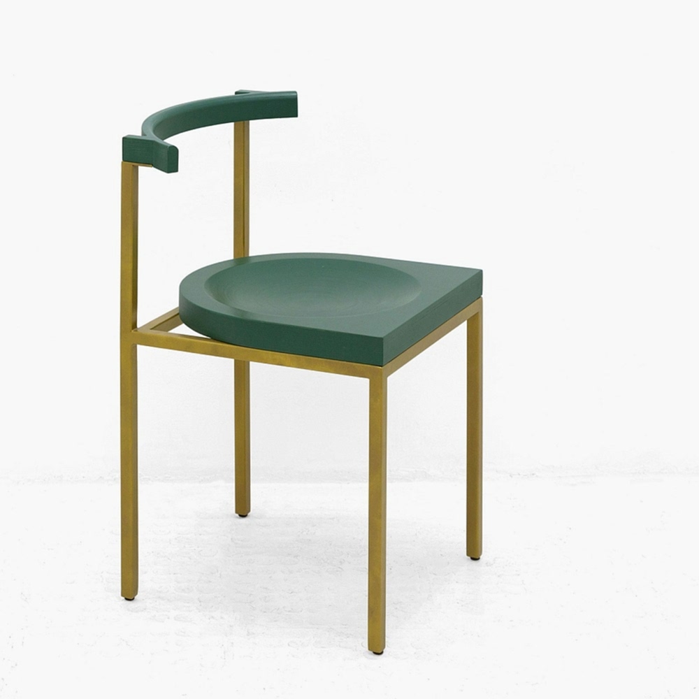 20241224-green-chair-0020-square-1600.jpg