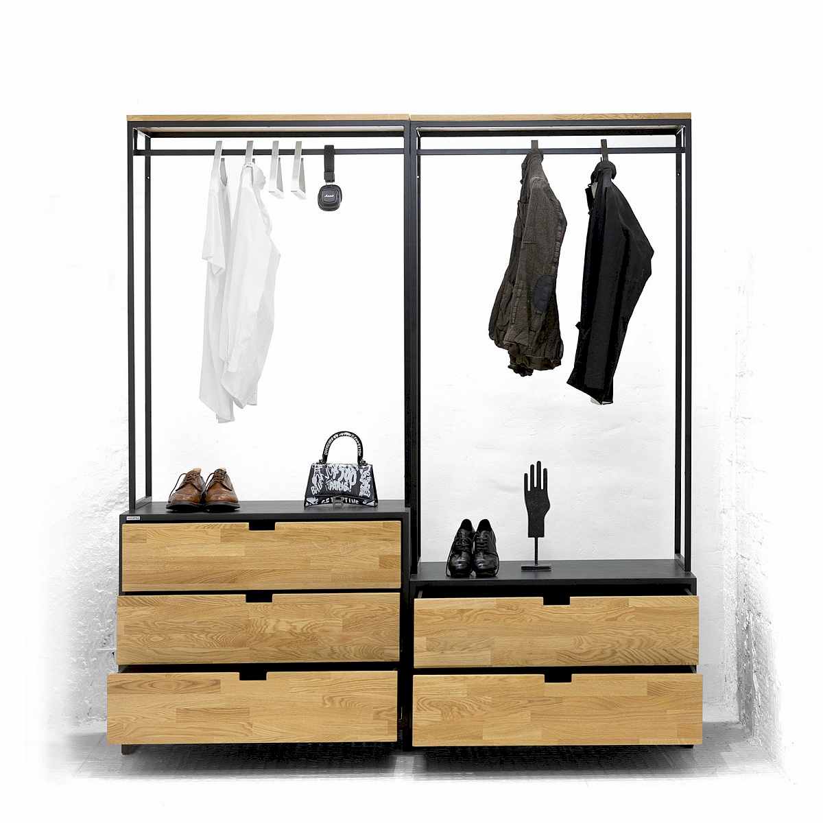 20250101-wardrobe-0010-square-1600.jpg